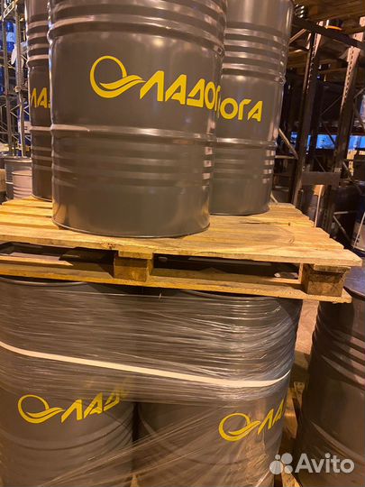 Масло м10г2к Ладога бочка