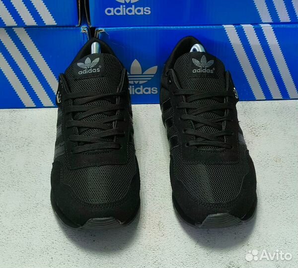 Кроссовки adidas classic