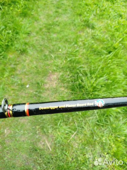 Спининг Shakespeare ugly stik tiger gold. Троллинг