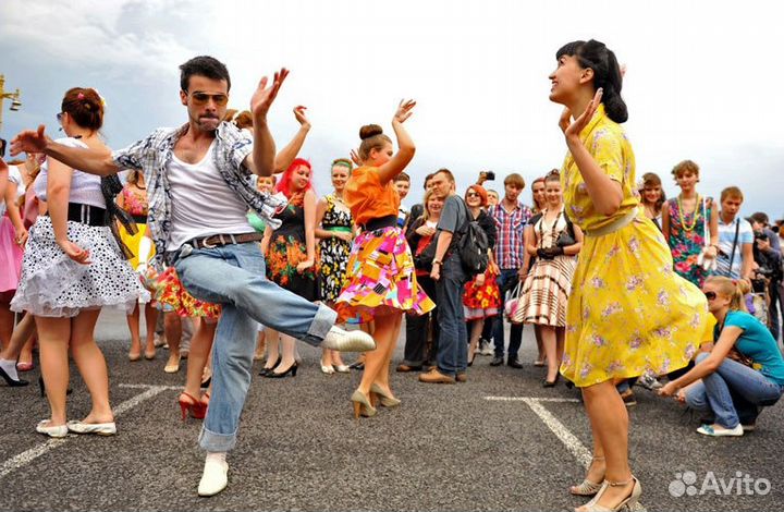 Дискотека и ведущий праздника