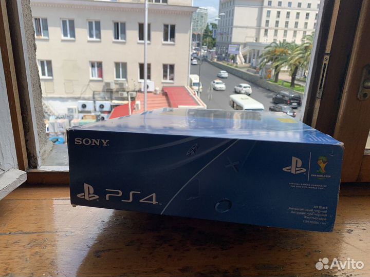 PS4 500Gb Новая