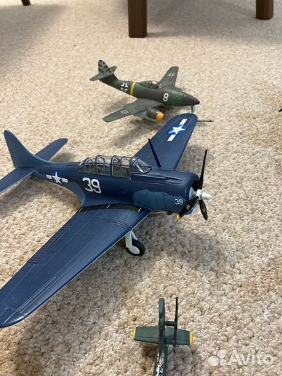 Модели самолетов diecast 1/48, 1/72