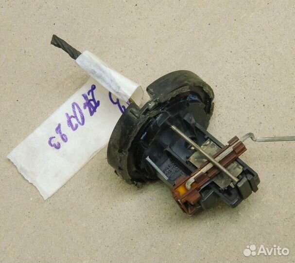 Датчик уровня топлива Audi 80 B3 1.8