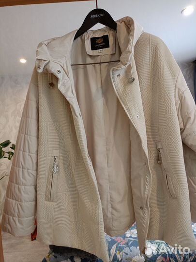 Куртка демисезонная женская 58 размер