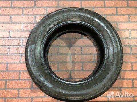 Yokohama BluEarth A34 215/60 R16 99H