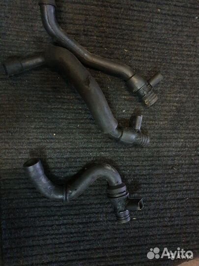 Патрубок сапуна mercedes sprinter