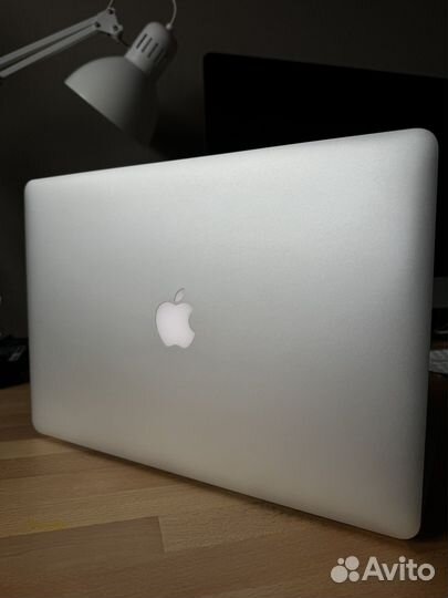 Apple MacBook Pro 15 retina mid 2015 512 Ssd