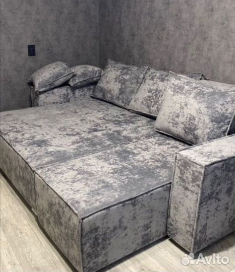 Угловой диван