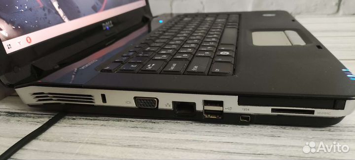 Ноутбук dell vostro