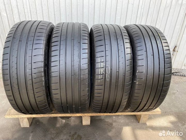 Michelin Pilot Sport 4 225/45 R18