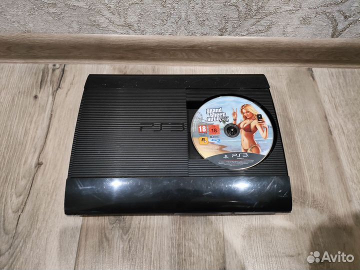 Sony PS3 super slim + GTA 5