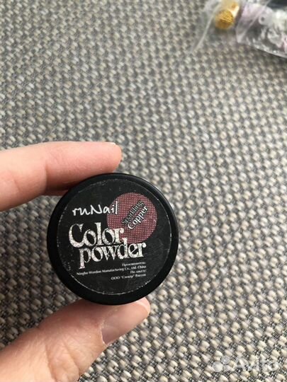 Гель лак для ногтей и украшения