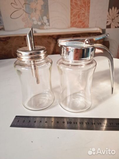 Приборы на стол для сахара и соуса