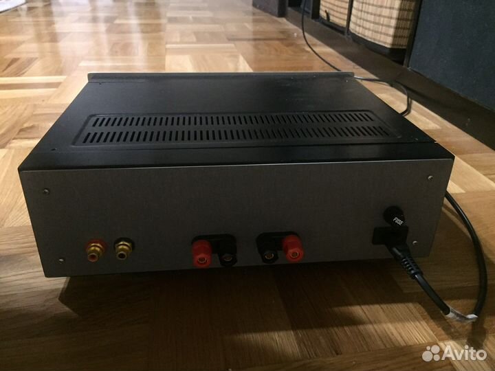 Усилитель OM 2.7