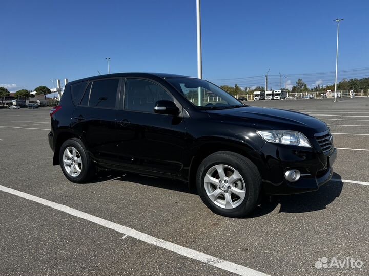 Toyota RAV4 2.0 AT, 2010, 193 168 км