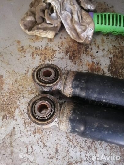 Амортизаторы для Ауди Q5