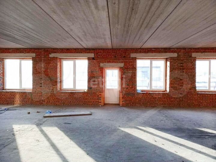 Продам помещение свободного назначения, 757.6 м²