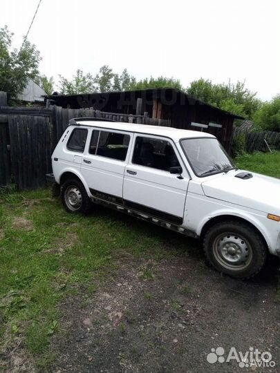 LADA 4x4 (Нива) 1.7 МТ, 1999, 112 400 км