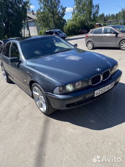 Машина BMW e39