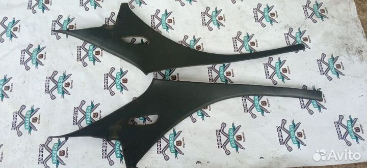 Накладка задней стойки Hyundai Sonata