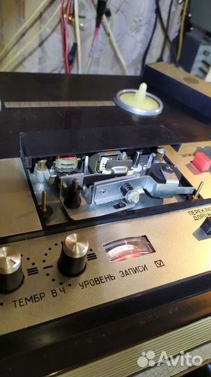 Магнитофон Маяк 201.И Астра 110