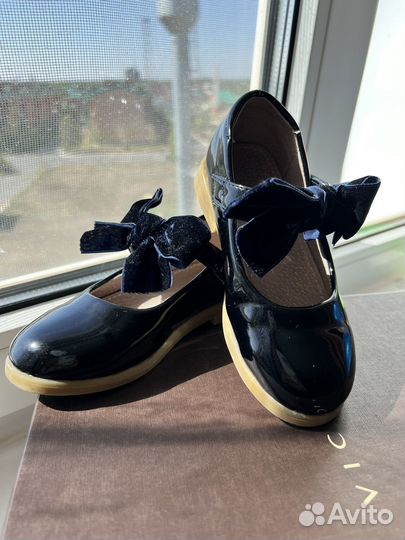 Туфли для девочки 27 размер