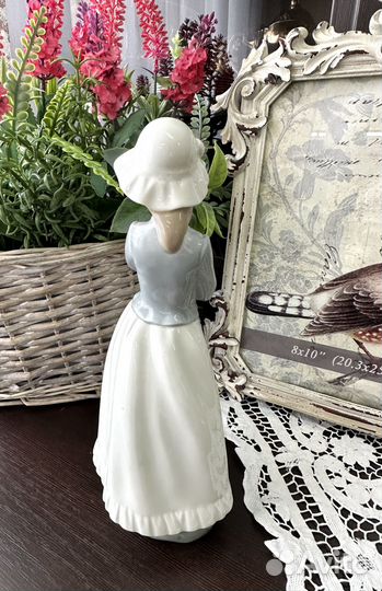 Статуэтка NAO Lladro Испания