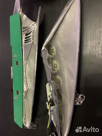 Светодиодный модуль правой фары nissan juke