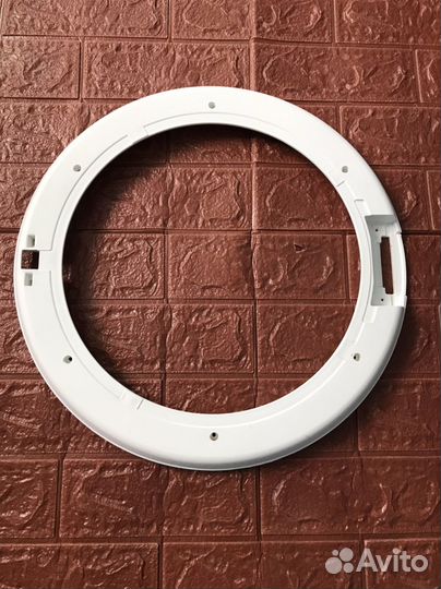 Обрамление люка стиральной машины Indesit