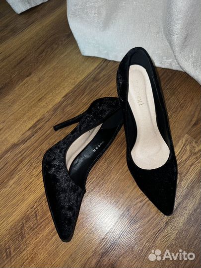 Туфли женские 39 размер черные