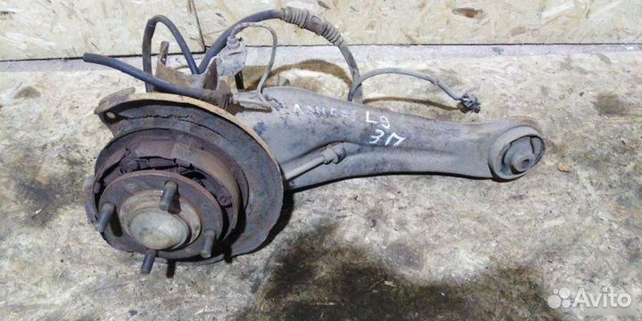 Рычаг продольный задний правый Mitsubishi Lancer