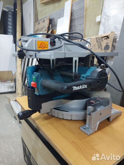 Торцовочная пила makita lh1201fl