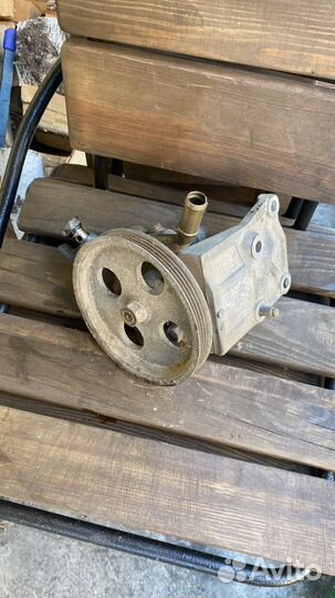 Насос гур на infiniti fx45