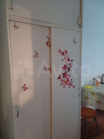 Комната 10 м² в 3-к., 2/5 эт.