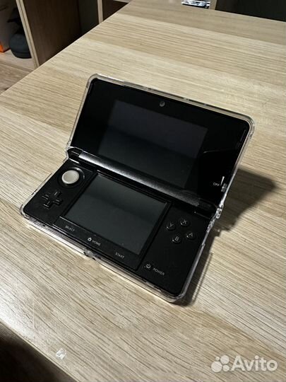 Nintendo 3ds black