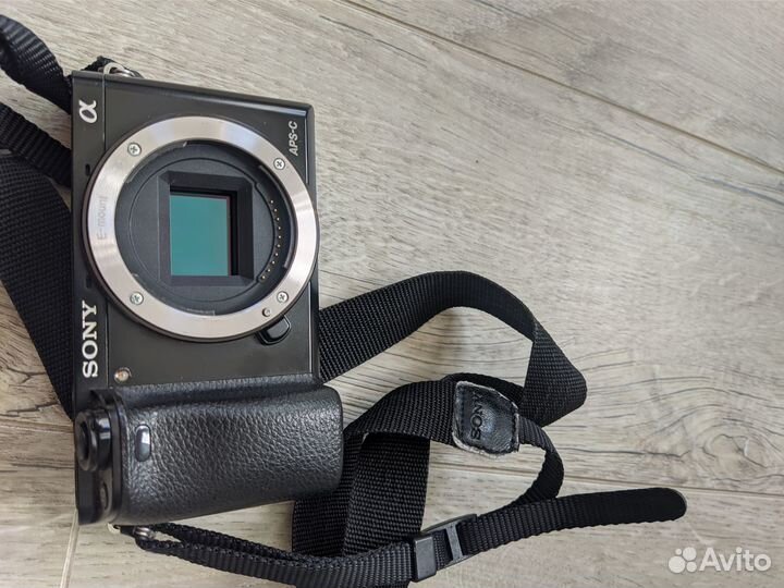 Sony alpha 6000 + Sigma AF 30mm f/2.8