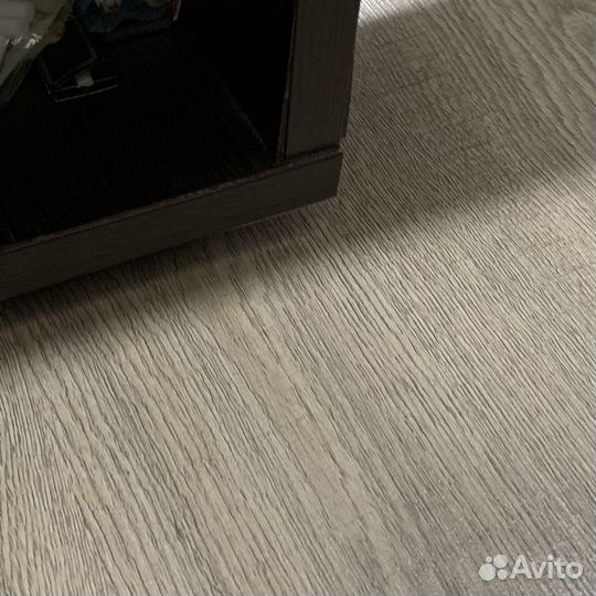 Письменный / компьютерный стол 130х60 см