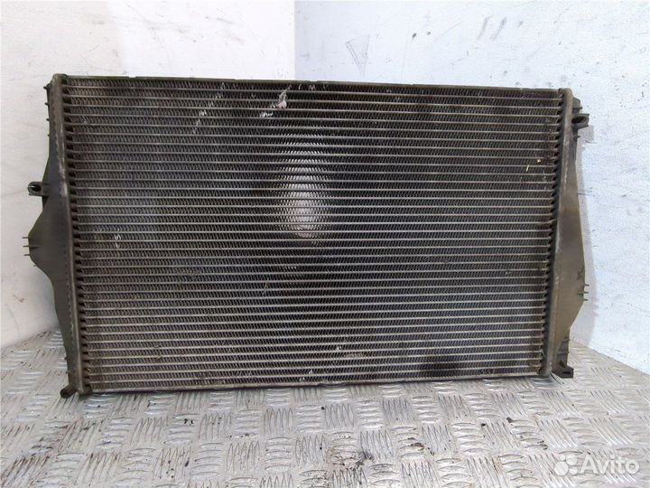 Радиатор интеркулера Volvo XC90, 2003