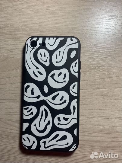 Чехол на iPhone 7