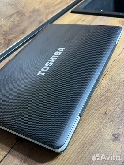 Ноутбук toshiba satellite L550-179