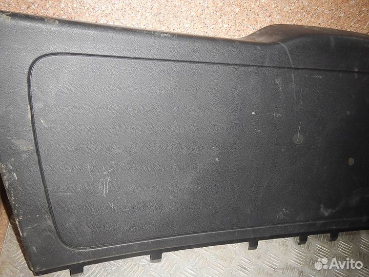 Обшивка двери багажника, Merсedes-Benz (Мерседес)