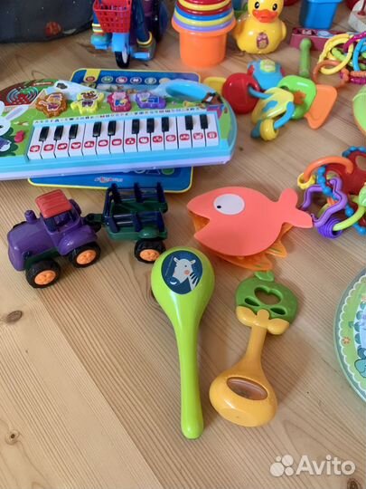 Развивающие игрушки пакетом