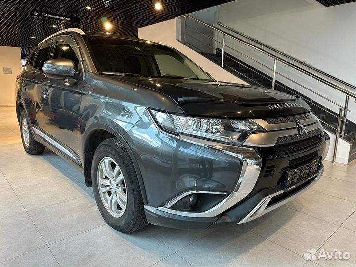 Mitsubishi Outlander 2.0 CVT, 2019, 122 946 км