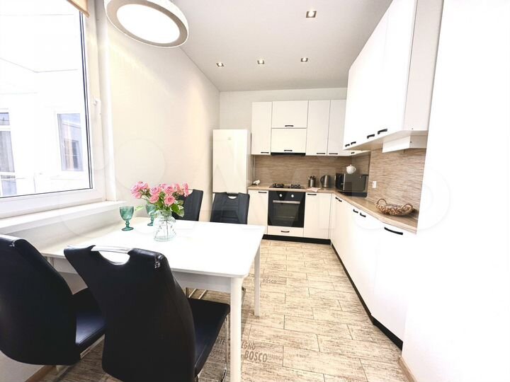 3-к. квартира, 50 м², 5/5 эт.