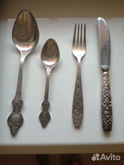 Вилки ножи. рмз. Ложки столовые и десертные