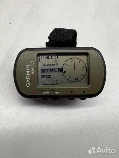 Наручный трековый навигатор Garmin Foretrex 401