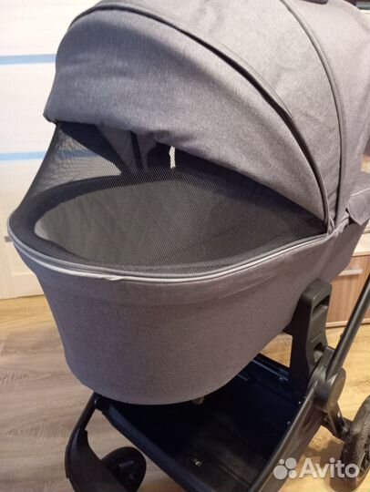 Коляска carella epica 2в1