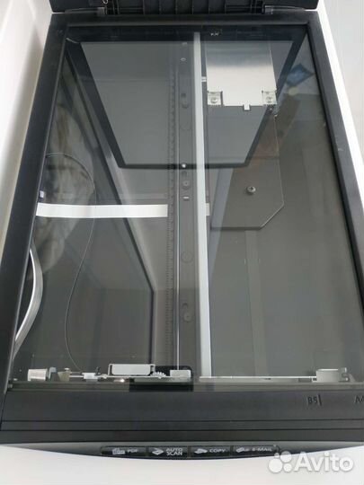 Сканер Canon lide 110