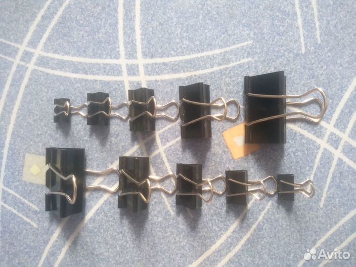 Зажимы для бумаг