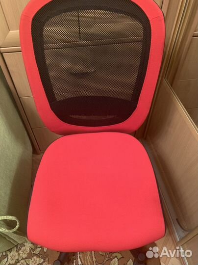 Новое компьютерное кресло IKEA vilgot